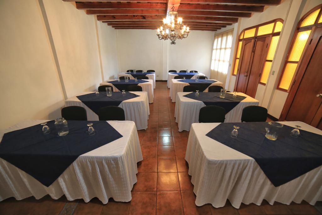 Hotel Casa De Las Fuentes 危地马拉安地瓜 外观 照片