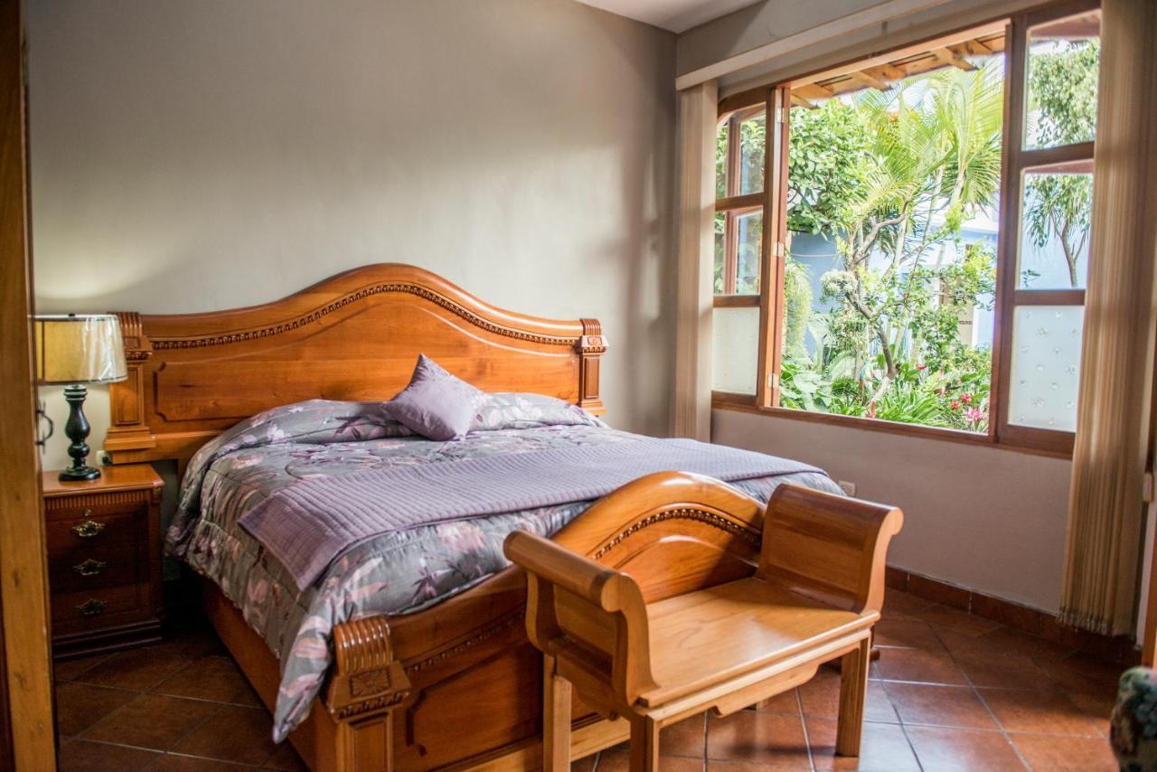 Hotel Casa De Las Fuentes 危地马拉安地瓜 外观 照片