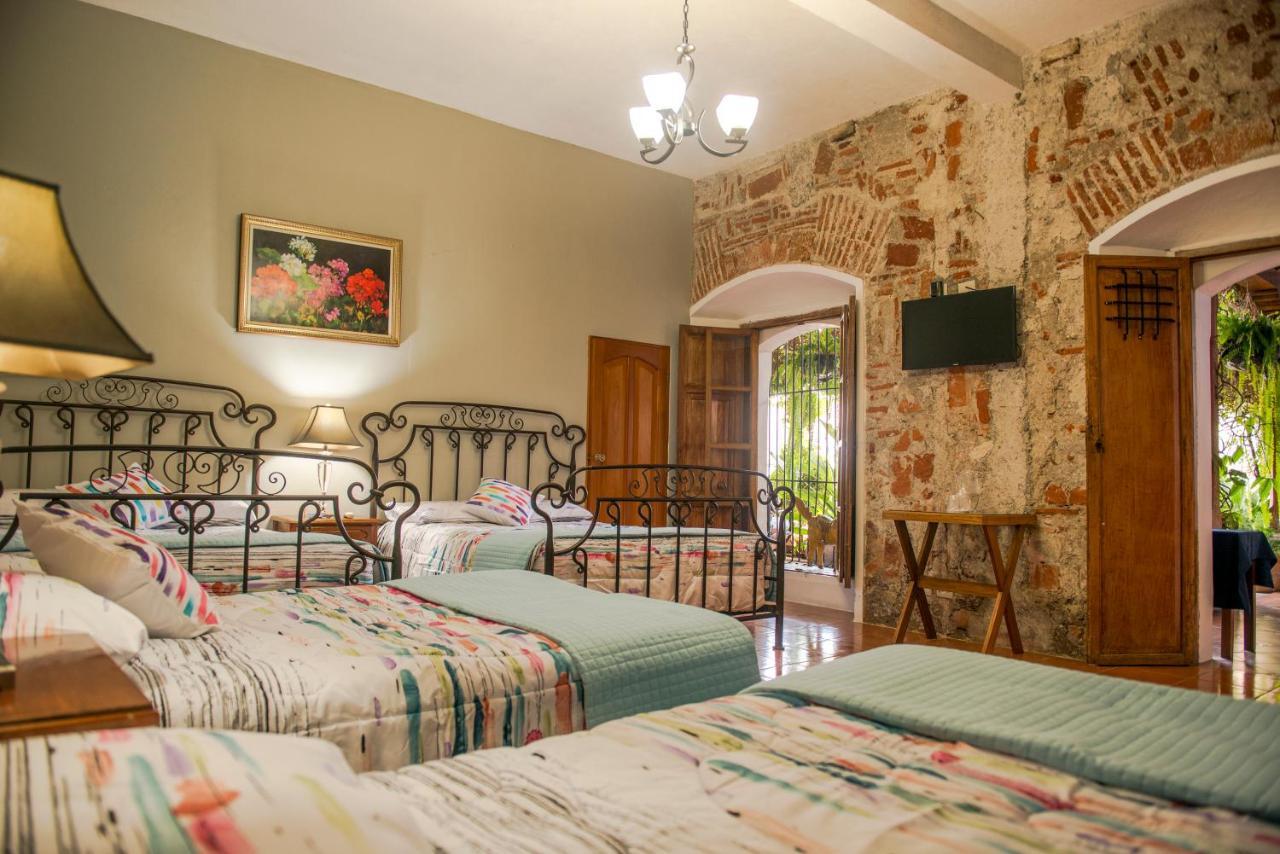 Hotel Casa De Las Fuentes 危地马拉安地瓜 外观 照片